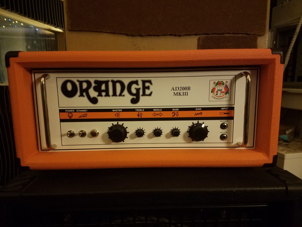 Orange AD200